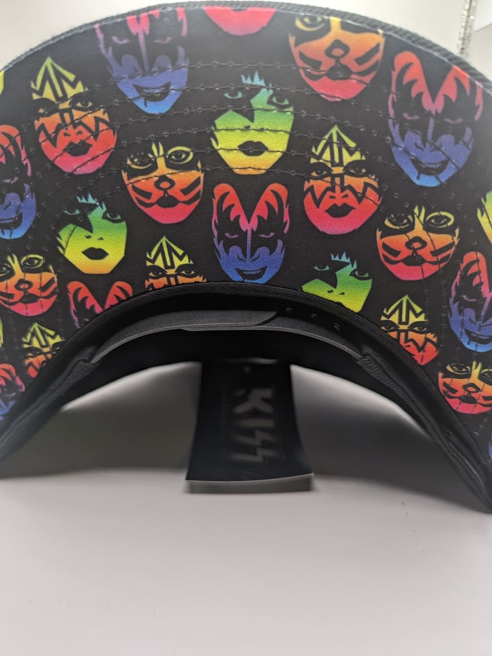 KISS - Neon Faces Snapback CAP