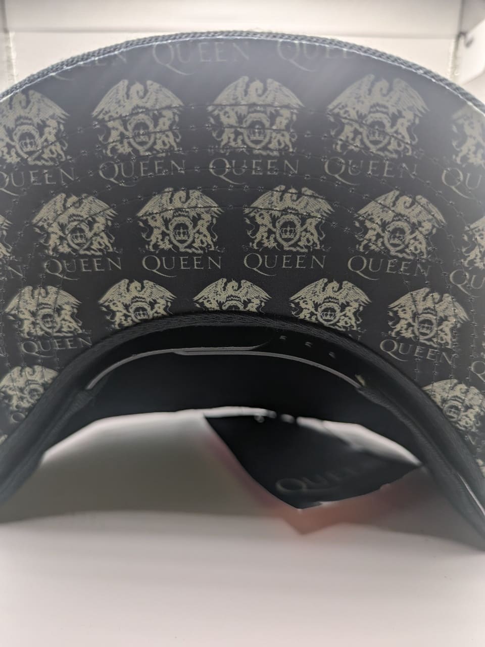 Queen - Black Logo Snapback CAP