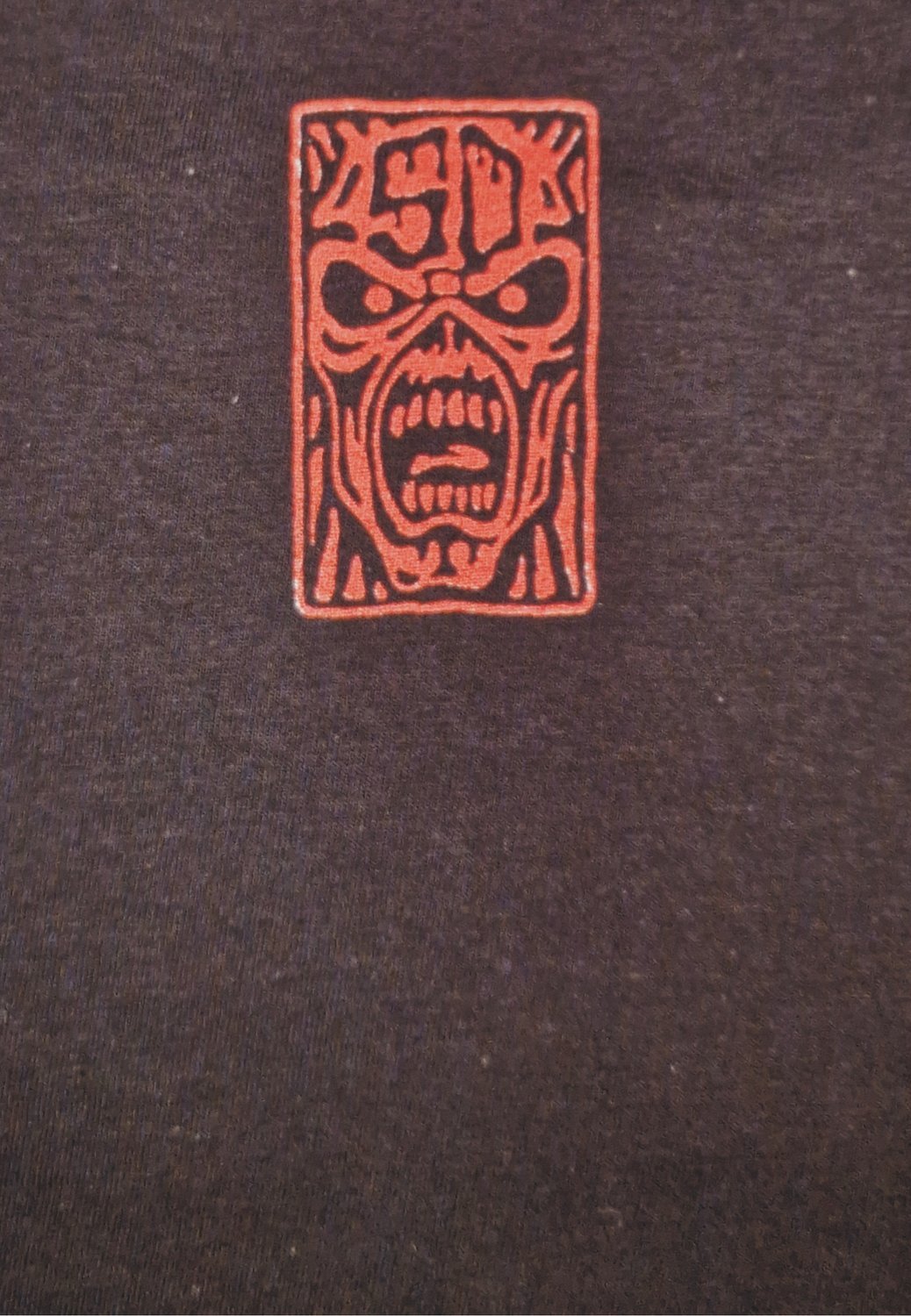 Iron Maiden - Axe Eddie Red White Circle Back and Front - T-Shirt