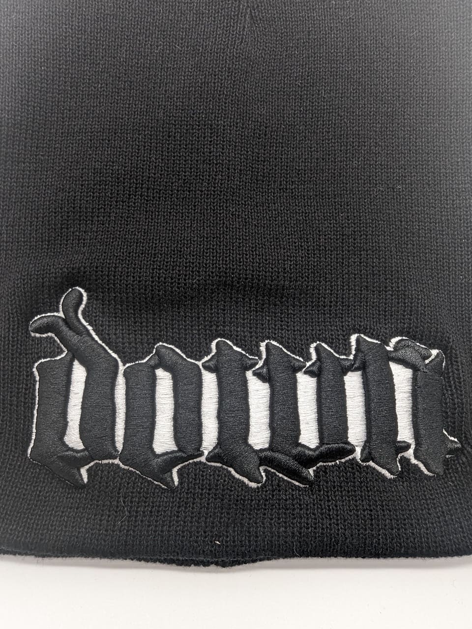 DOWN - Logo 3D Beanie Mütze